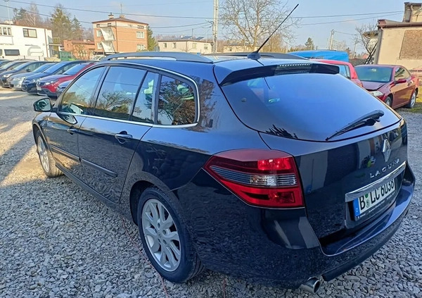 Renault Laguna cena 24500 przebieg: 175000, rok produkcji 2011 z Ożarów małe 326